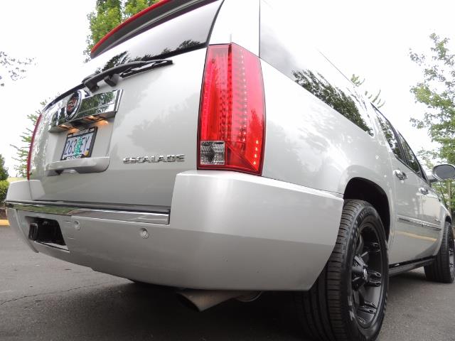 2010 Cadillac Escalade ESV Premium / AWD / DVD / Backup Camera / Excel Co - Photo 51 - Portland, OR 97217