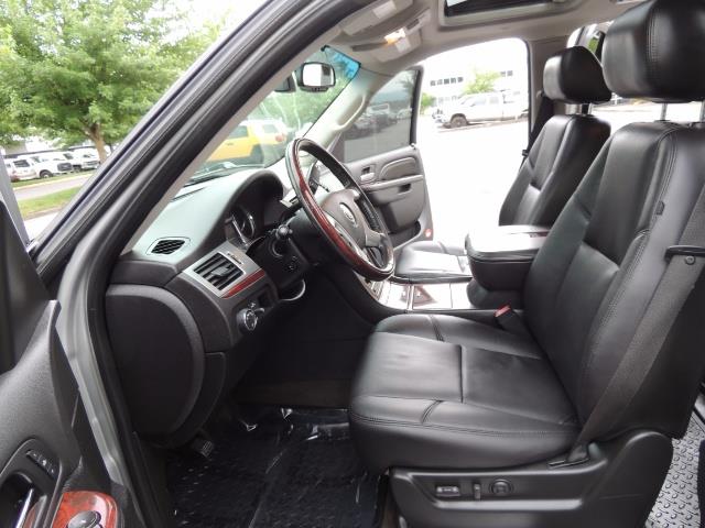 2010 Cadillac Escalade ESV Premium / AWD / DVD / Backup Camera / Excel Co - Photo 12 - Portland, OR 97217