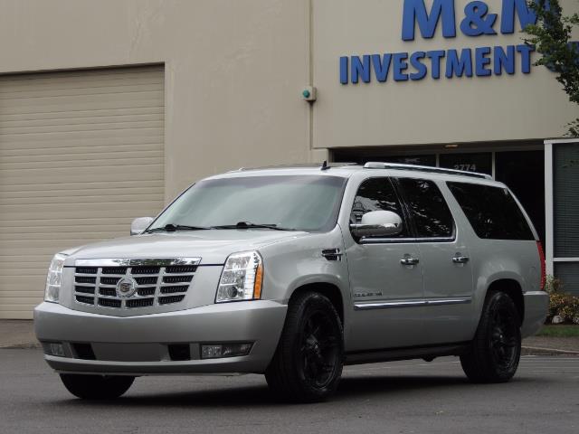 2010 Cadillac Escalade ESV Premium / AWD / DVD / Backup Camera / Excel Co - Photo 46 - Portland, OR 97217