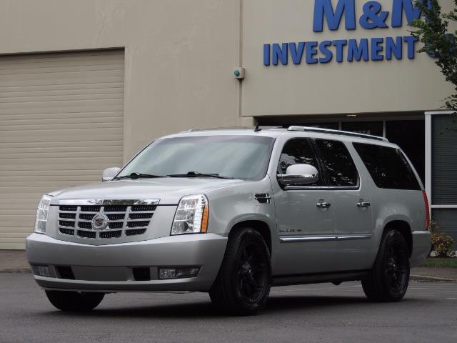2010 Cadillac Escalade ESV Premium / AWD / DVD / Backup Camera / Excel Co - Photo 47 - Portland, OR 97217