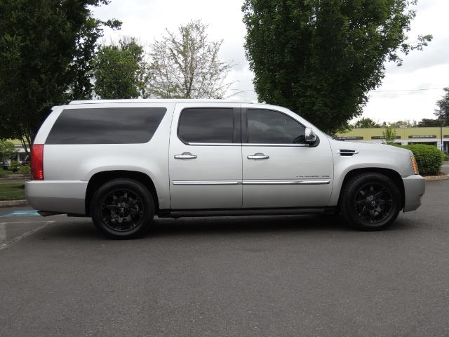 2010 Cadillac Escalade ESV Premium / AWD / DVD / Backup Camera / Excel Co - Photo 4 - Portland, OR 97217
