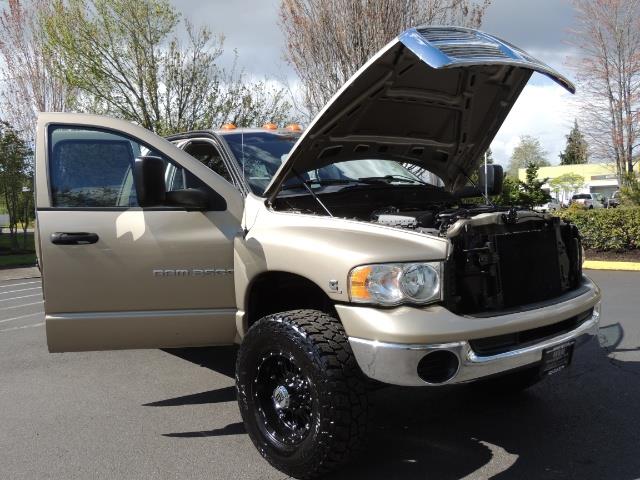 2004 Dodge Ram 3500 SLT 4dr Quad Cab / 4X4 / 5.9L DIESEL / 6-SPEED MAN - Photo 31 - Portland, OR 97217
