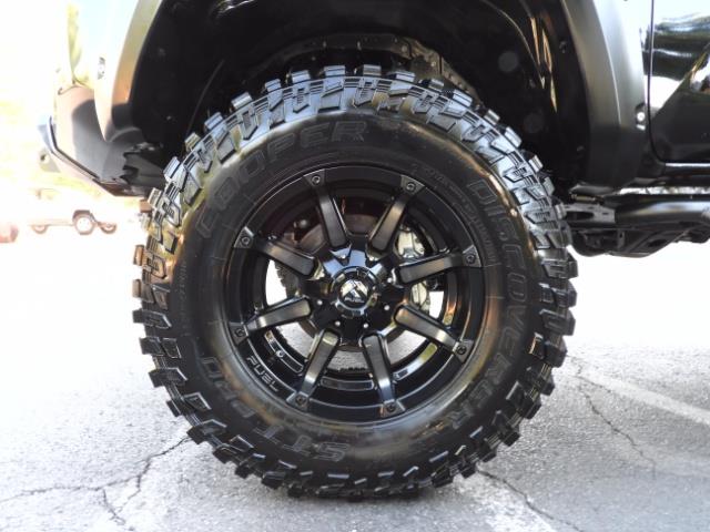 2017 Toyota Tacoma TRD 4X4 CUSTOM / WINCH / PRO COMP LIFT / 3 K MILES - Photo 23 - Portland, OR 97217