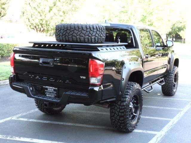 2017 Toyota Tacoma TRD 4X4 CUSTOM / WINCH / PRO COMP LIFT / 3 K MILES - Photo 8 - Portland, OR 97217
