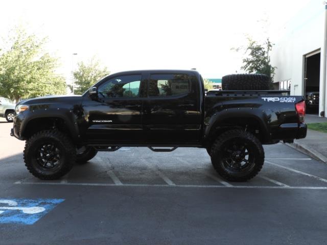 2017 Toyota Tacoma TRD 4X4 CUSTOM / WINCH / PRO COMP LIFT / 3 K MILES - Photo 3 - Portland, OR 97217