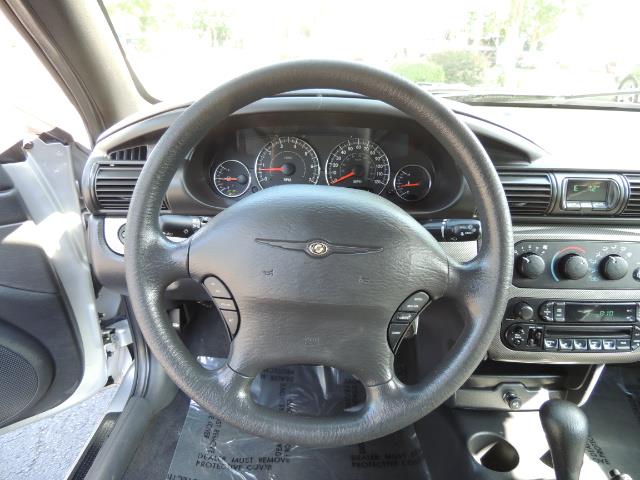 2004 Chrysler Sebring Touring / Convertible / ONly 74K MILES - Photo 46 - Portland, OR 97217