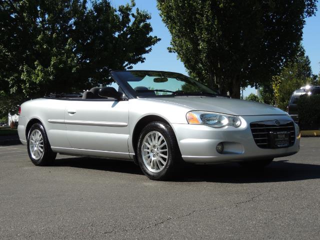 2004 Chrysler Sebring Touring / Convertible / ONly 74K MILES - Photo 2 - Portland, OR 97217