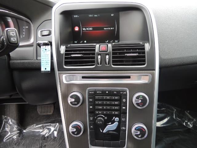 2016 Volvo XC60 T5 Premier / AWD / Leather / Navi / Pano Sunroof - Photo 20 - Portland, OR 97217