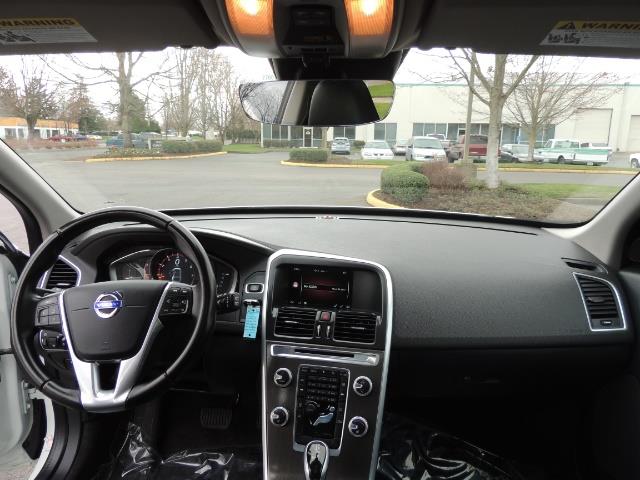 2016 Volvo XC60 T5 Premier / AWD / Leather / Navi / Pano Sunroof - Photo 43 - Portland, OR 97217