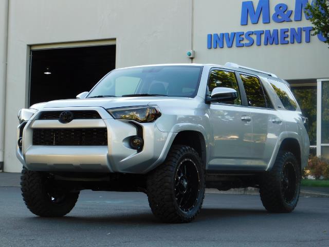 2016 Toyota 4Runner SR5 / 4WD / THIRD SEAT / LIFTED LIFTED - Photo 1 - Portland, OR 97217