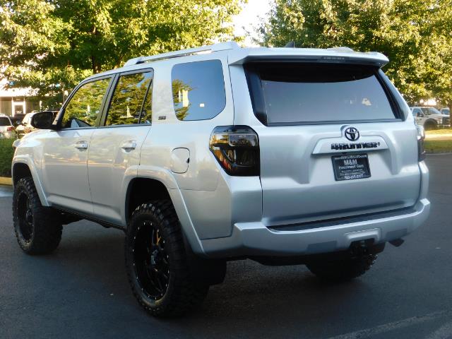 2016 Toyota 4Runner SR5 / 4WD / THIRD SEAT / LIFTED LIFTED - Photo 7 - Portland, OR 97217