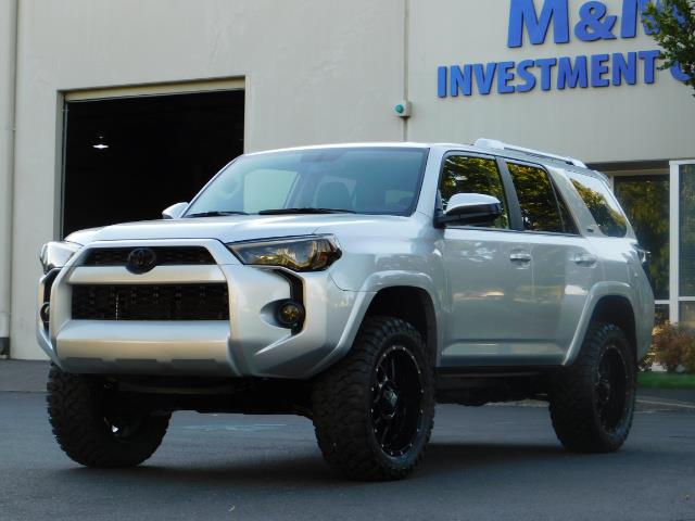 2016 Toyota 4Runner SR5 / 4WD / THIRD SEAT / LIFTED LIFTED - Photo 45 - Portland, OR 97217
