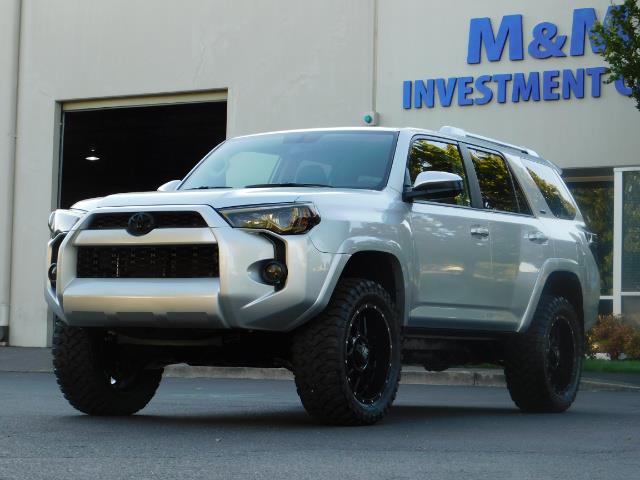 2016 Toyota 4Runner SR5 / 4WD / THIRD SEAT / LIFTED LIFTED - Photo 44 - Portland, OR 97217