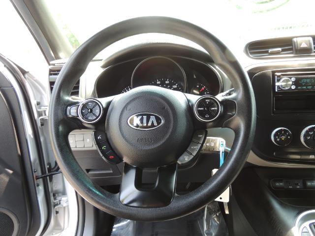 2014 Kia Soul Sport Utility / Premium Wheels / 1-OWNER - Photo 19 - Portland, OR 97217