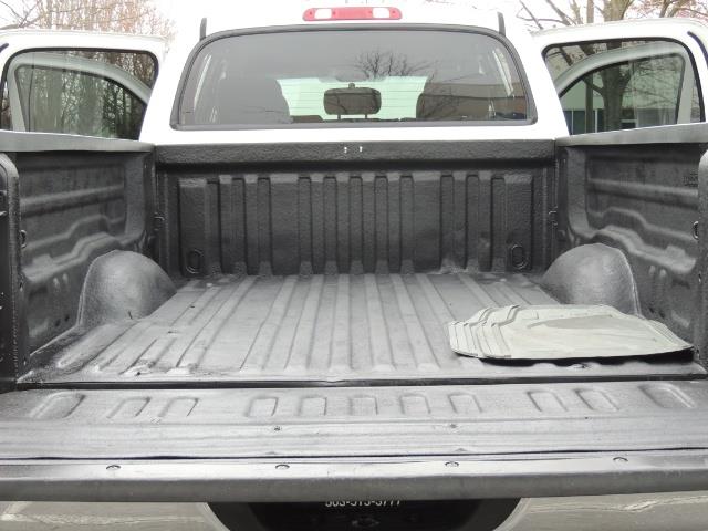 2006 Toyota Tundra SR5 4dr / 4X4 / TIMING BELT REPLACED/ LIFTED - Photo 22 - Portland, OR 97217