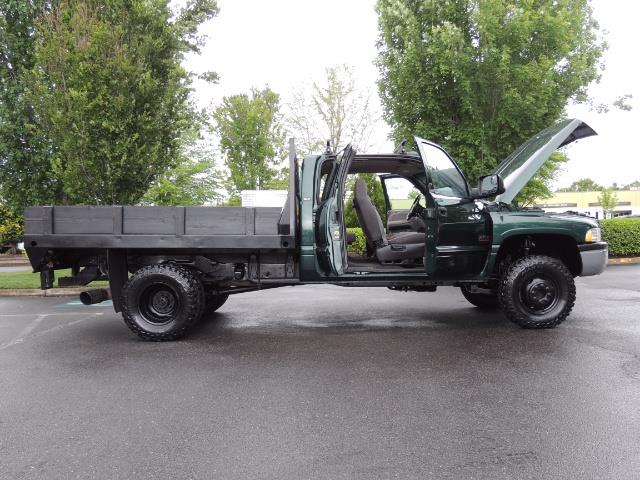 2001 Dodge Ram 3500 SLT Plus 4dr / 4X4 / 5.9L DIESEL/ 5-SPEED / DUALLY - Photo 24 - Portland, OR 97217