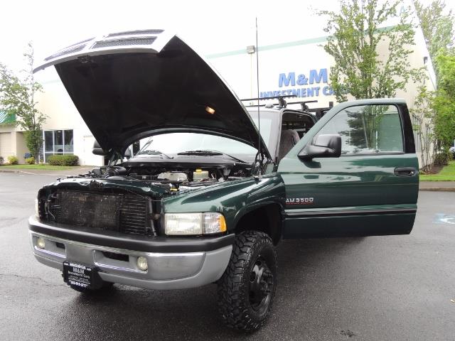 2001 Dodge Ram 3500 SLT Plus 4dr / 4X4 / 5.9L DIESEL/ 5-SPEED / DUALLY - Photo 25 - Portland, OR 97217