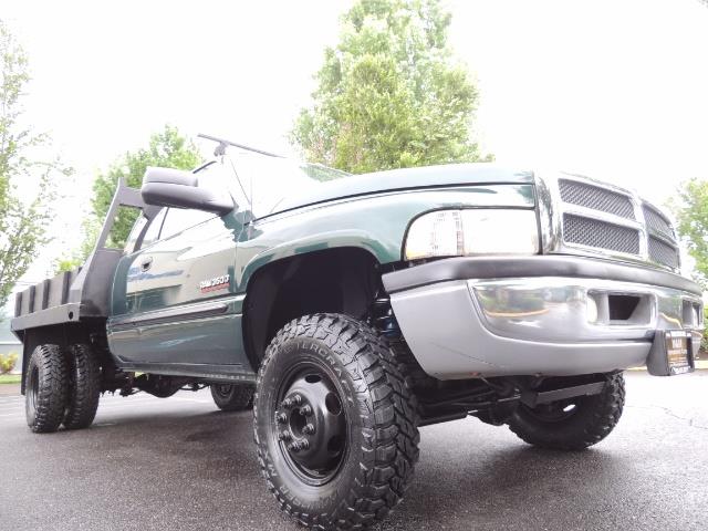 2001 Dodge Ram 3500 SLT Plus 4dr / 4X4 / 5.9L DIESEL/ 5-SPEED / DUALLY - Photo 10 - Portland, OR 97217