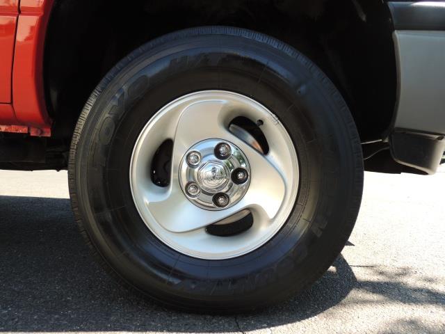 2001 Dodge Ram 1500 SLT 4dr 4WD 5.9L Gas 91,466 Miles - Photo 39 - Portland, OR 97217