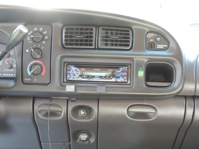 2001 Dodge Ram 1500 SLT 4dr 4WD 5.9L Gas 91,466 Miles - Photo 20 - Portland, OR 97217