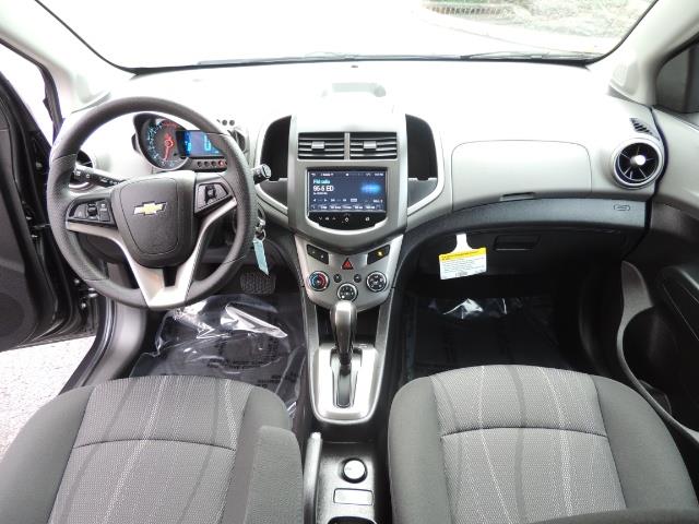 2016 Chevrolet Sonic LT Auto / 4-Door Hatch Back / 1-OWNER / 5000 MILES - Photo 19 - Portland, OR 97217