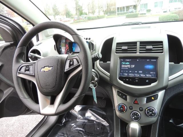 2016 Chevrolet Sonic LT Auto / 4-Door Hatch Back / 1-OWNER / 5000 MILES - Photo 20 - Portland, OR 97217