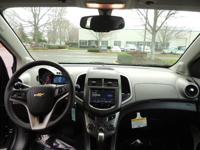 2016 Chevrolet Sonic LT Auto / 4-Door Hatch Back / 1-OWNER / 5000 MILES - Photo 36 - Portland, OR 97217