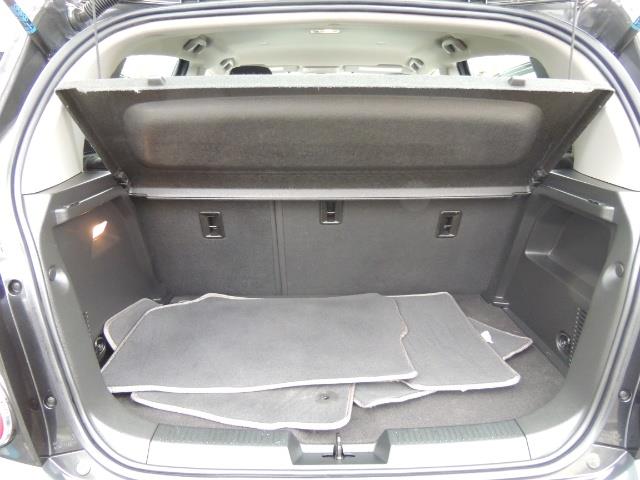 2016 Chevrolet Sonic LT Auto / 4-Door Hatch Back / 1-OWNER / 5000 MILES - Photo 18 - Portland, OR 97217