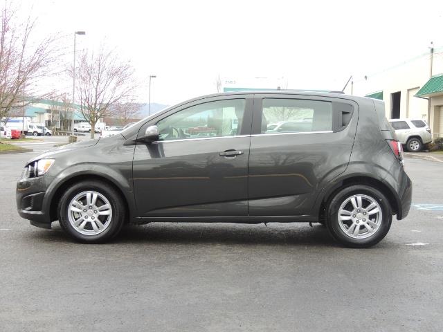 2016 Chevrolet Sonic LT Auto / 4-Door Hatch Back / 1-OWNER / 5000 MILES - Photo 3 - Portland, OR 97217