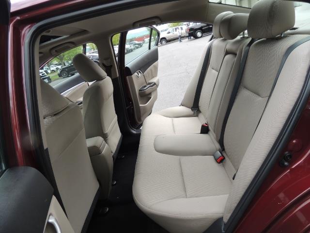 2015 Honda Civic EX / 4DR / Backup Cam / Sunroof / 1-Owner - Photo 15 - Portland, OR 97217