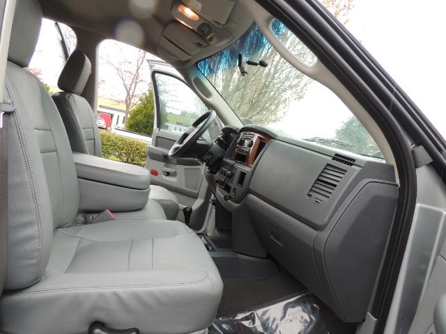 2006 Dodge Ram 2500 SLT / 4x4 / 5.9L Cummins Diesel / High Output - Photo 15 - Portland, OR 97217