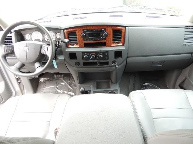 2006 Dodge Ram 2500 SLT / 4x4 / 5.9L Cummins Diesel / High Output - Photo 36 - Portland, OR 97217