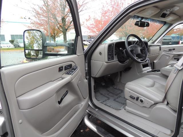2007 GMC Sierra 2500 SLT 4X4 / 6.6 Duramax Diesel / LBZ Motor / Allison - Photo 18 - Portland, OR 97217