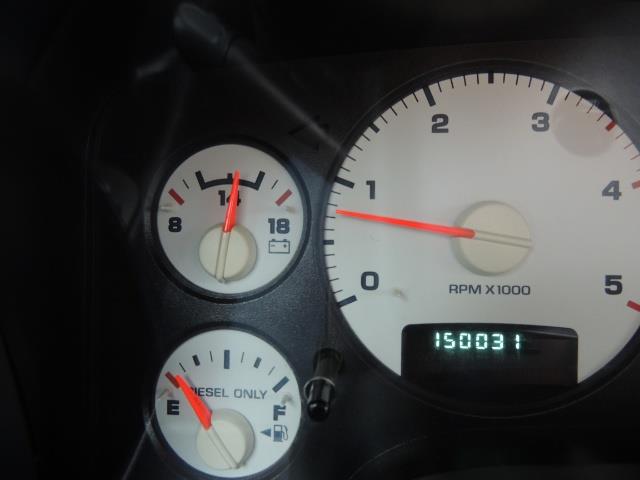 2004 Dodge Ram 2500 SLT 4dr / 4X4 / 5.9L DIESEL / 6-SPEED / LIFTED - Photo 41 - Portland, OR 97217