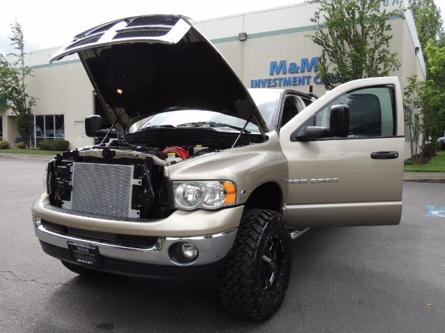2004 Dodge Ram 2500 SLT 4dr / 4X4 / 5.9L DIESEL / 6-SPEED / LIFTED - Photo 25 - Portland, OR 97217