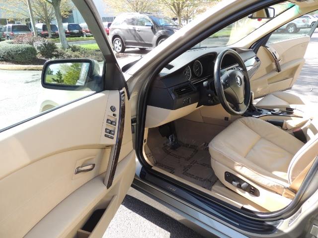 2006 BMW 530xi / AWD / Wagon / Pano Sunroof / Excel Cond - Photo 11 - Portland, OR 97217