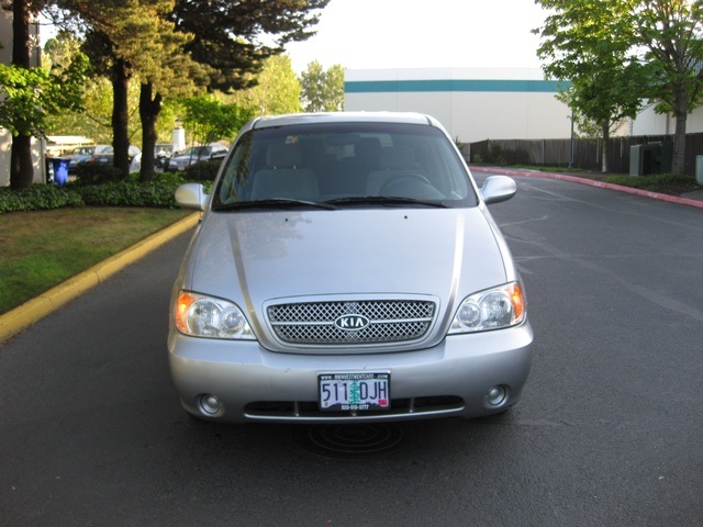 2005 Kia Sedona LX Minivan V6 Automatic 3RD Seat . Loaded