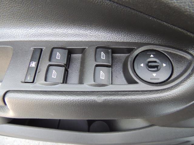 2014 Ford Escape SE / Sport Utility / AWD / Backup camera / 1-OWNER - Photo 35 - Portland, OR 97217