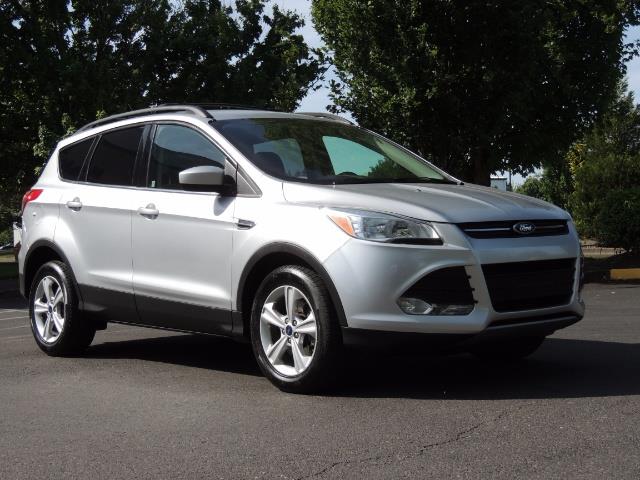 2014 Ford Escape SE / Sport Utility / AWD / Backup camera / 1-OWNER - Photo 2 - Portland, OR 97217