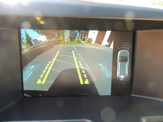 2017 Volvo XC60 T5 Inscription / AWD/ BLIS / Navi / Backup / Pano - Photo 20 - Portland, OR 97217