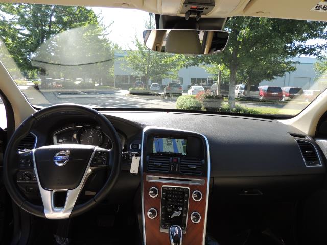 2017 Volvo XC60 T5 Inscription / AWD/ BLIS / Navi / Backup / Pano - Photo 37 - Portland, OR 97217