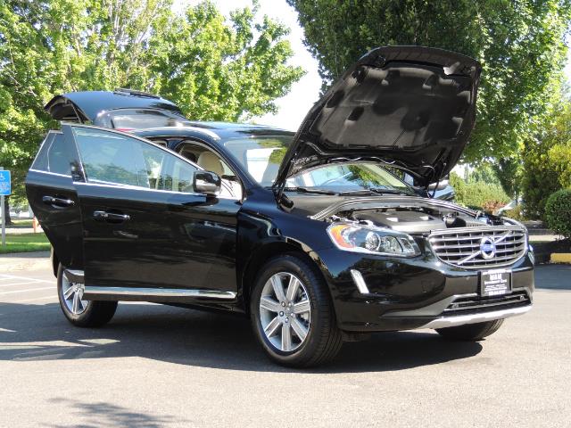 2017 Volvo XC60 T5 Inscription / AWD/ BLIS / Navi / Backup / Pano - Photo 31 - Portland, OR 97217