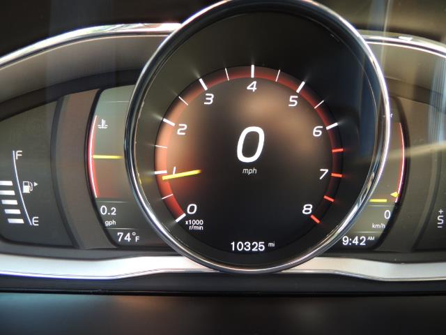 2017 Volvo XC60 T5 Inscription / AWD/ BLIS / Navi / Backup / Pano - Photo 42 - Portland, OR 97217
