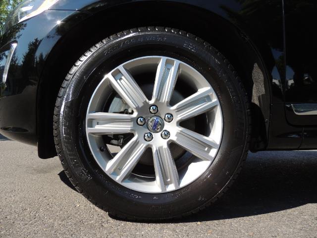 2017 Volvo XC60 T5 Inscription / AWD/ BLIS / Navi / Backup / Pano - Photo 23 - Portland, OR 97217