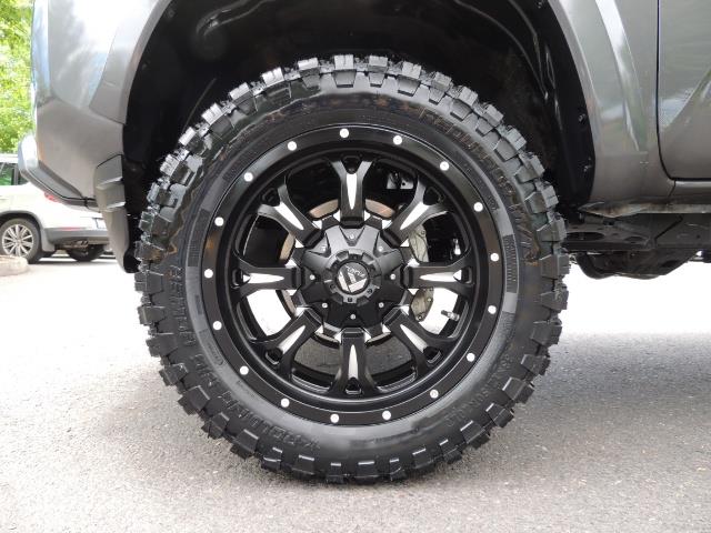 2017 Toyota Tacoma SR5 V6 / 4x4 / Double cab / Backup / LIFTED LIFTED - Photo 23 - Portland, OR 97217