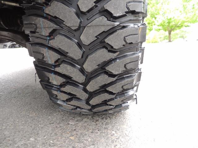 2017 Toyota Tacoma SR5 V6 / 4x4 / Double cab / Backup / LIFTED LIFTED - Photo 24 - Portland, OR 97217