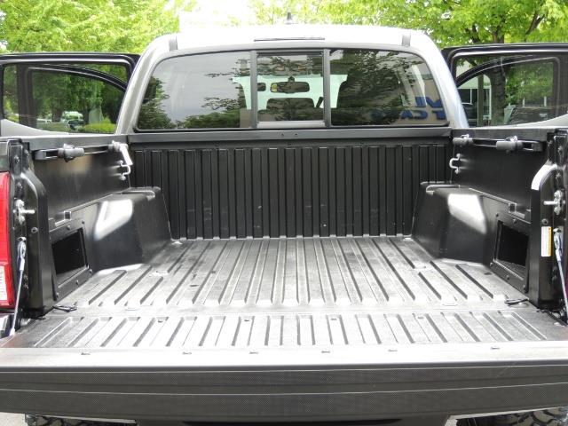 2017 Toyota Tacoma SR5 V6 / 4x4 / Double cab / Backup / LIFTED LIFTED - Photo 22 - Portland, OR 97217