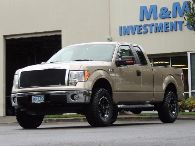 2012 Ford F-150 XLT / 4X4 / 3.7L V6 / LIFTED LIFTED - Photo 1 - Portland, OR 97217