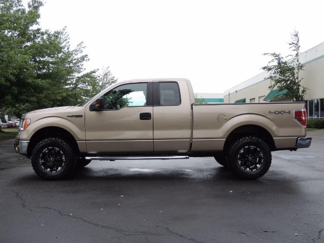 2012 Ford F-150 XLT / 4X4 / 3.7L V6 / LIFTED LIFTED - Photo 3 - Portland, OR 97217