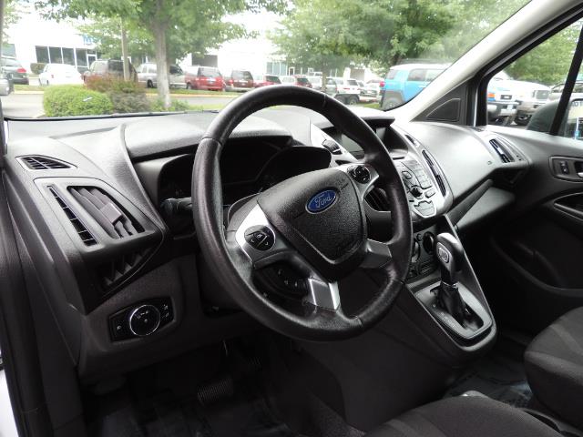 2016 Ford Transit Connect Cargo XLT / 4-Door / 1-Owner / Excel Cond - Photo 16 - Portland, OR 97217